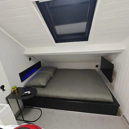 Проживання в сім'ї Budget-room 2p