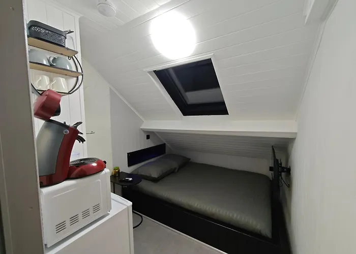 Budget-room 2p Homestay *